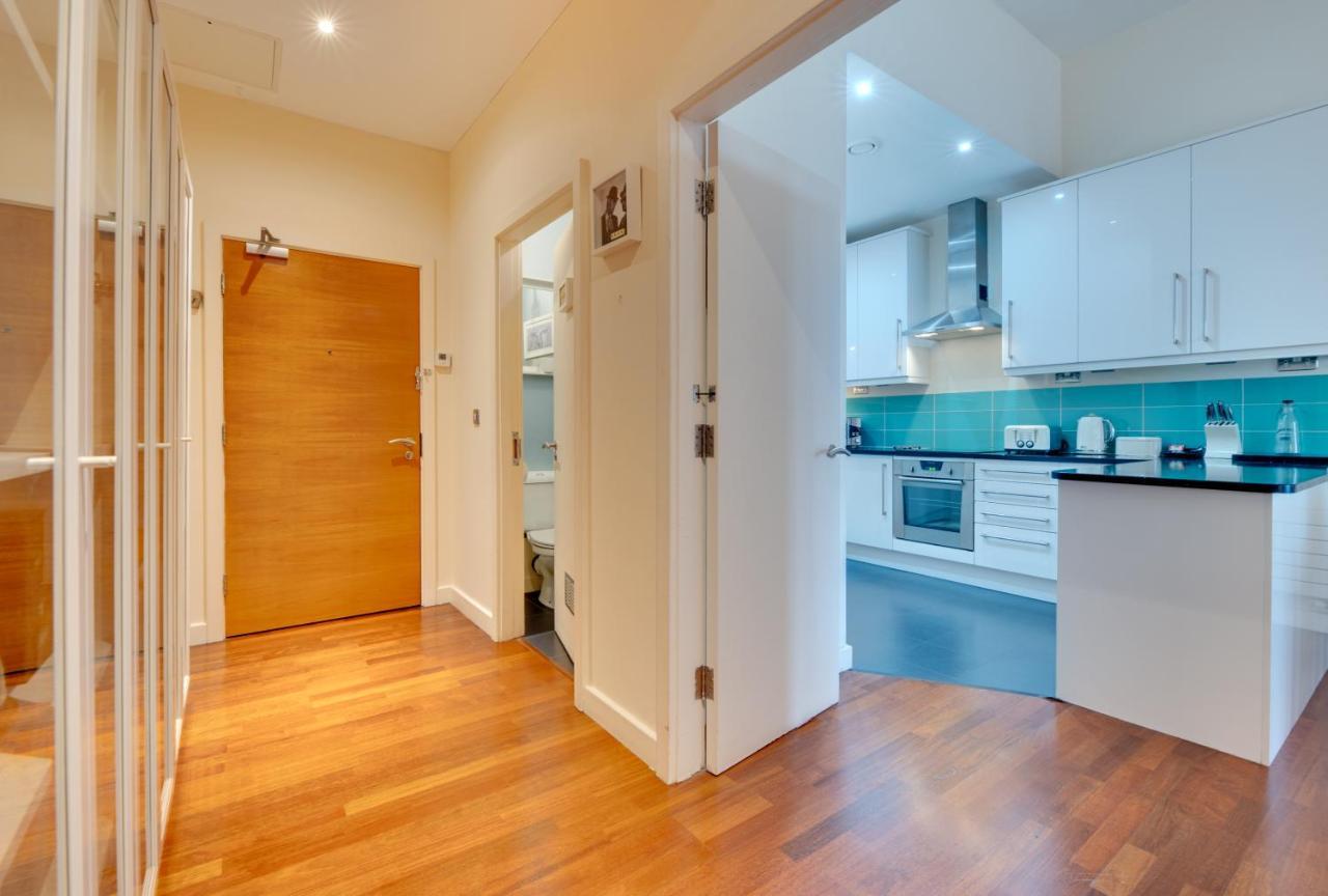 Crown Apartments 3B By Week2Week Newcastle upon Tyne Eksteriør billede