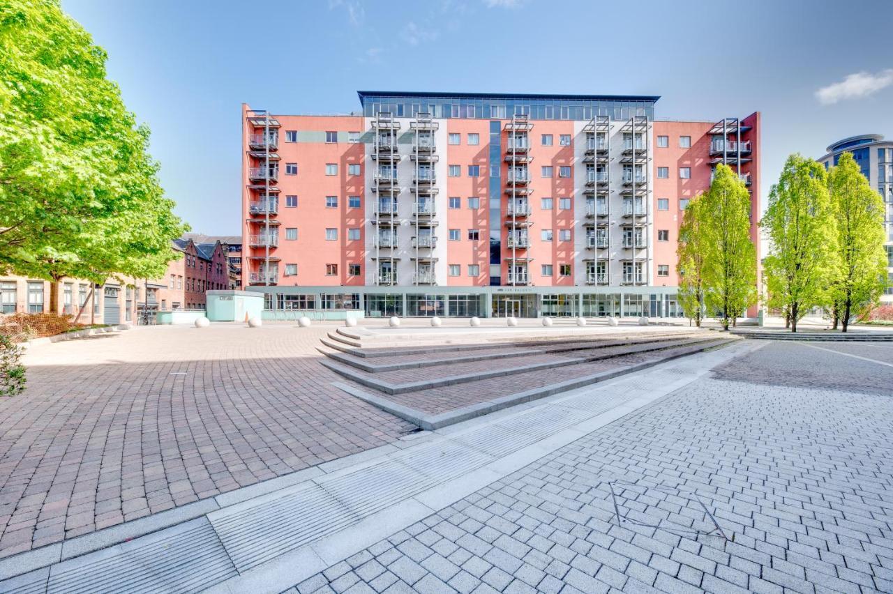 Crown Apartments 3B By Week2Week Newcastle upon Tyne Eksteriør billede