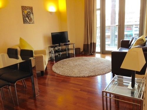 Crown Apartments 3B By Week2Week Newcastle upon Tyne Eksteriør billede